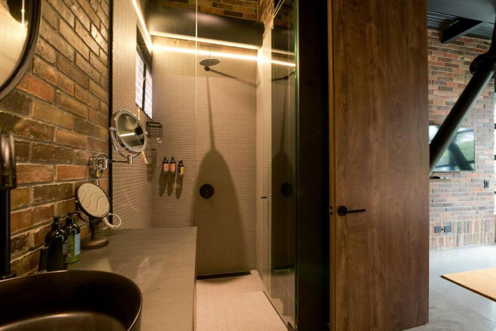 Hotel Meridiano Lofts Medellín Eksteriør billede